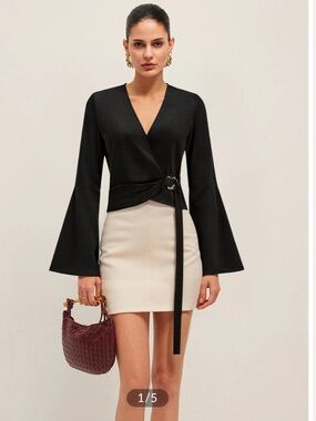 Commense Bell Sleeves Wrap Top NWT large